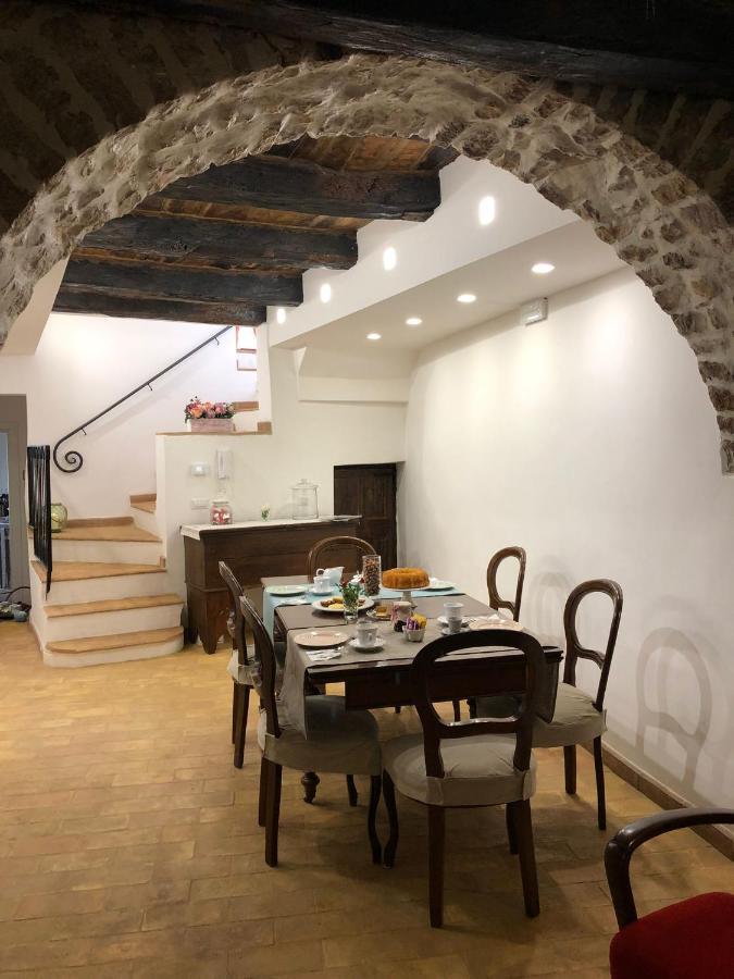 B&B Le Principesse Sermoneta Εξωτερικό φωτογραφία
